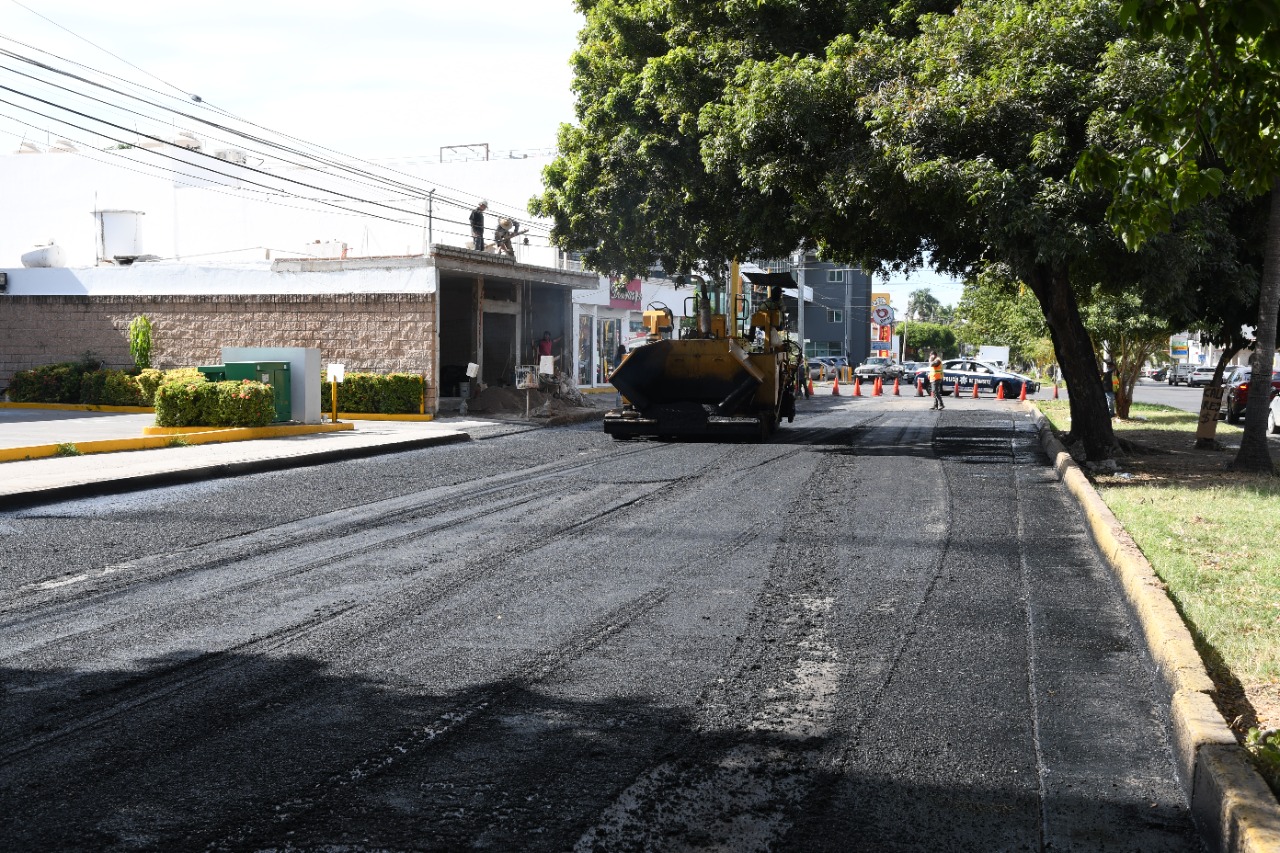 Inician Trabajos De Renivelaci N En Carpeta Asf Ltica Donde Se Formaban