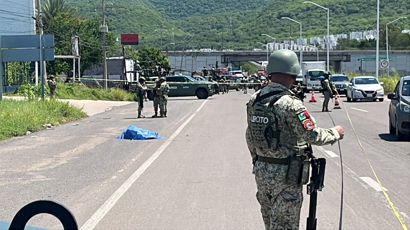 Crime scene on the La Costerita bypass in south Culiacán where Óscar 'N' was executed, September 3, 2026